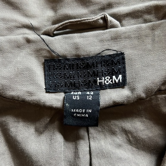 H&M Jacket - Picture 2 of 4